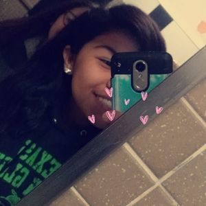 Meet your Posher, Leilani